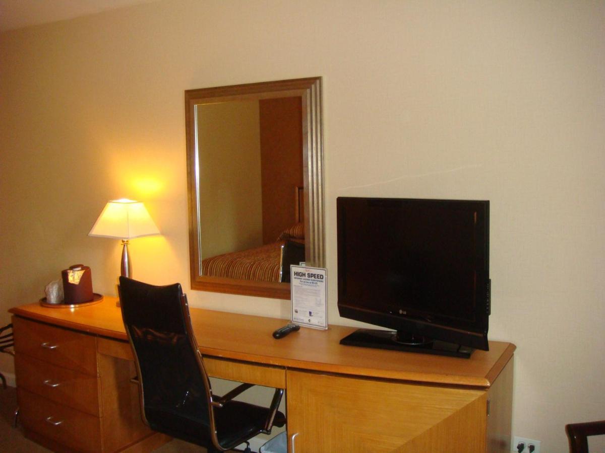 The Skyline Hotel New York