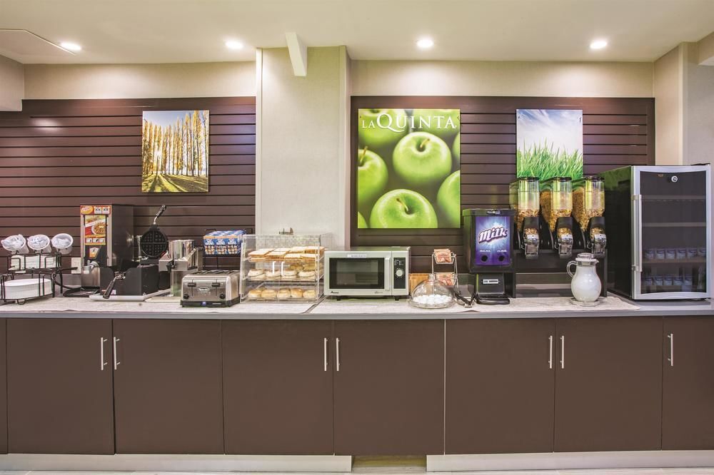 Hotel La Quinta By Wyndham Park New York