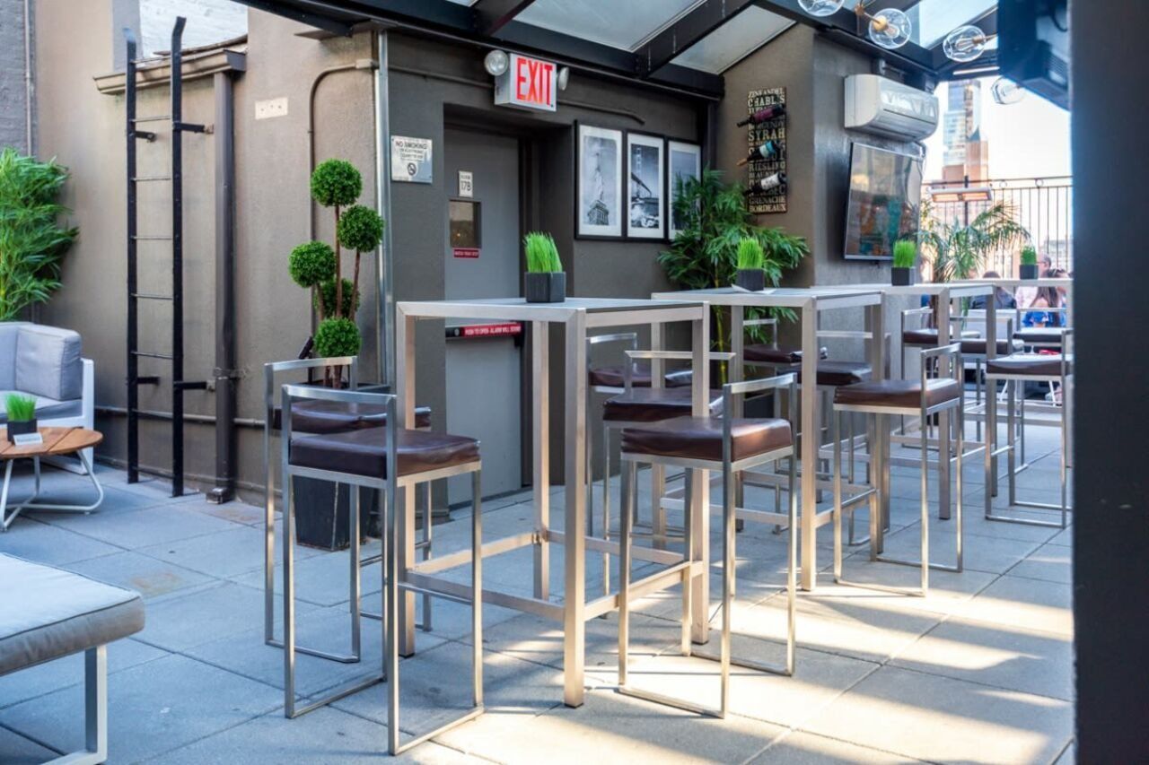 The At Fifth Avenue New York