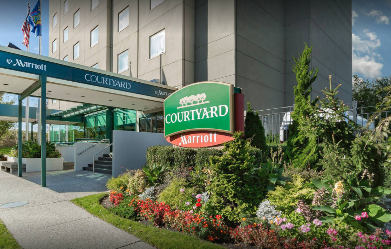 Courtyard By Marriott Jfk Airport Hotel 3*