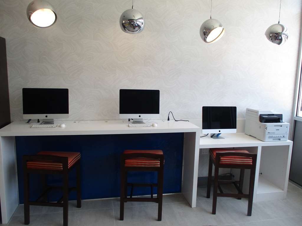 Glo Western Brooklyn Nyc Hotel 3*