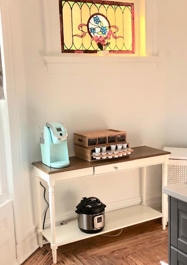 Villa Gorgeous Victorian House!! Entire In Sam's New York