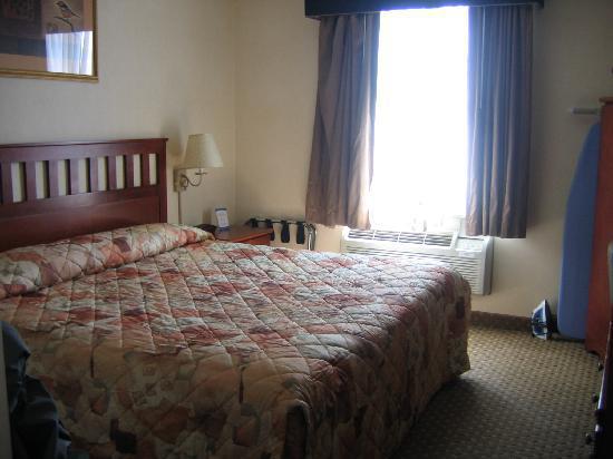 Red Lion & Long Island 3*