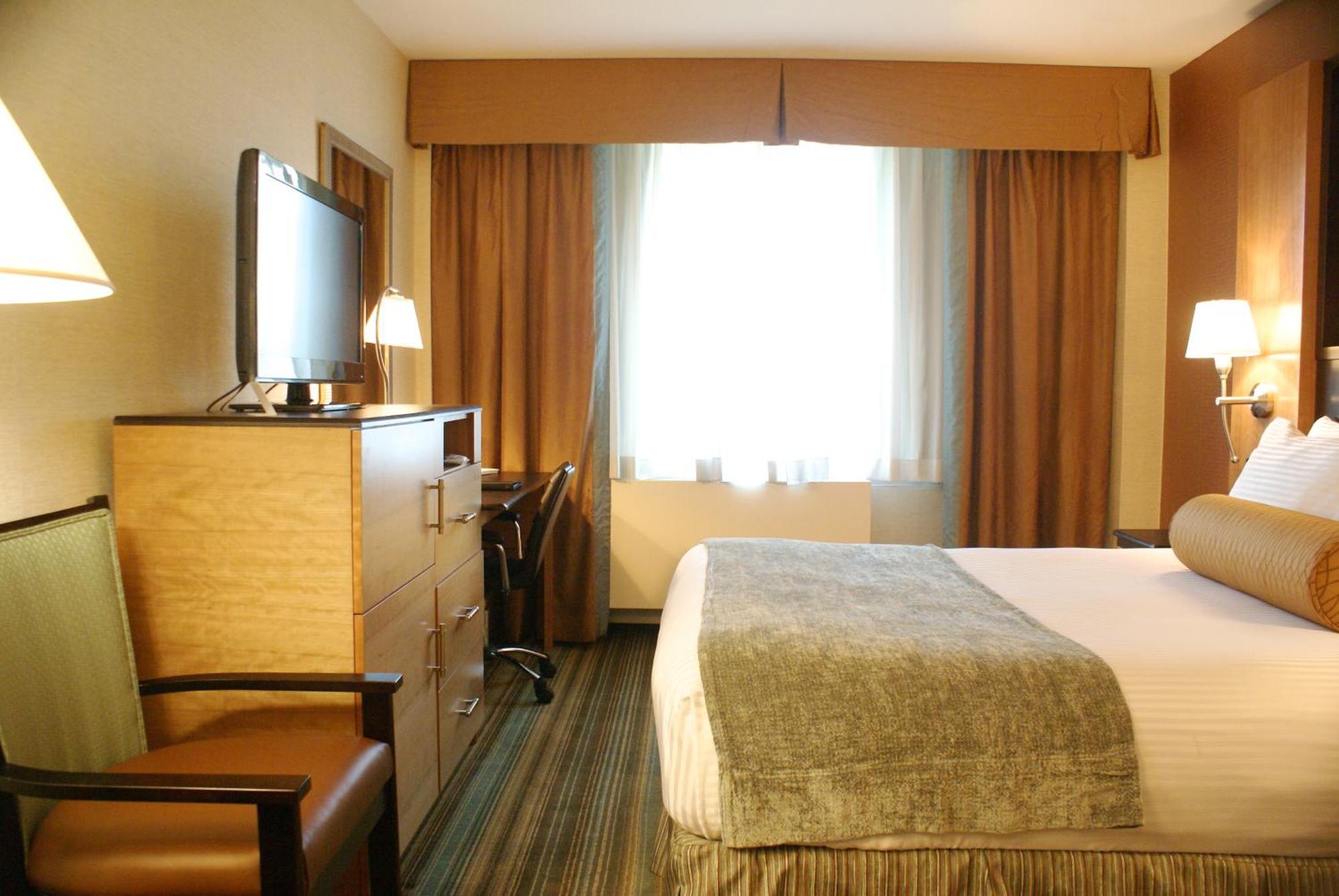 Western Queens Gold Coast New York