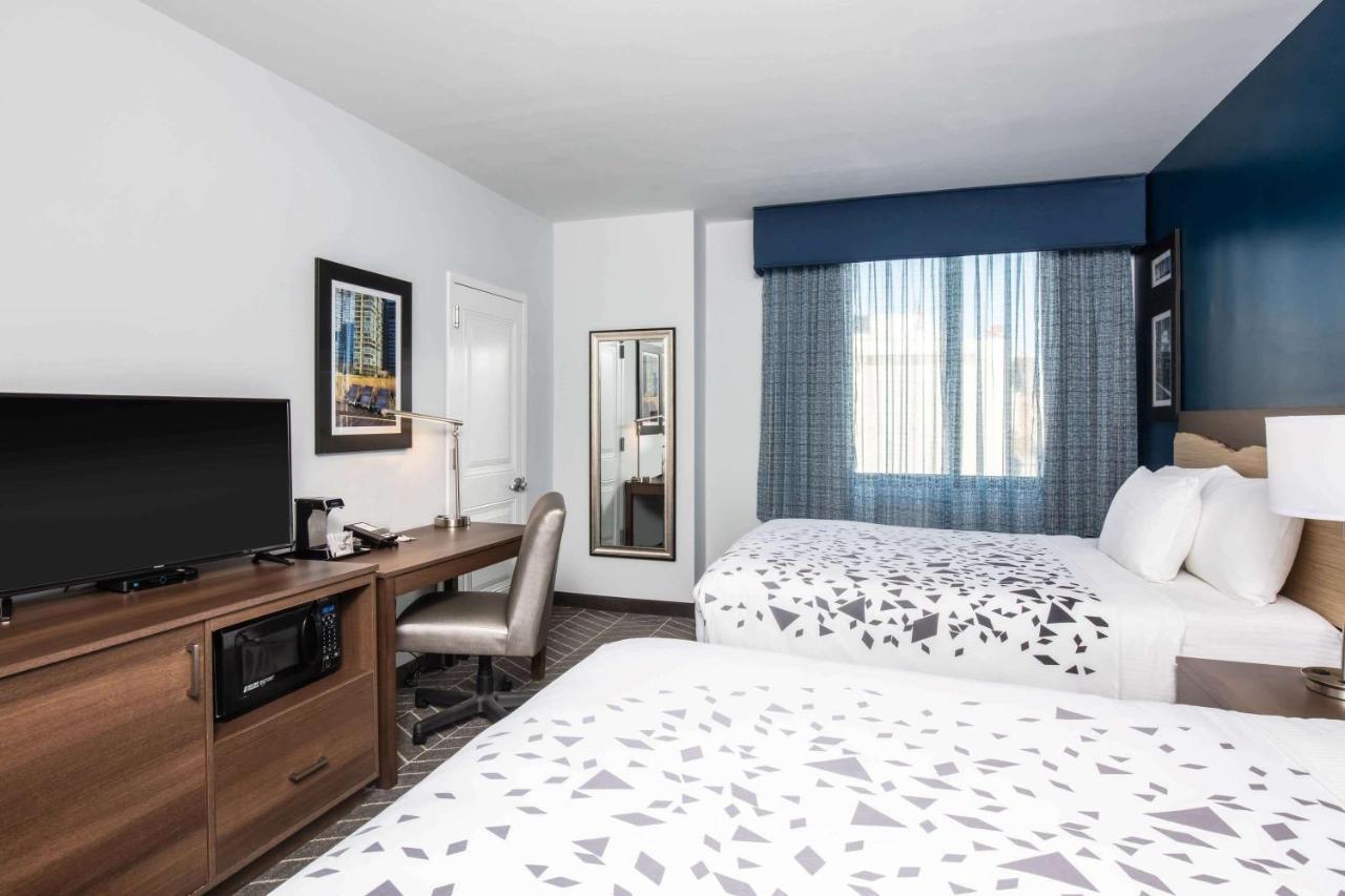 Hotel La Quinta Long Island