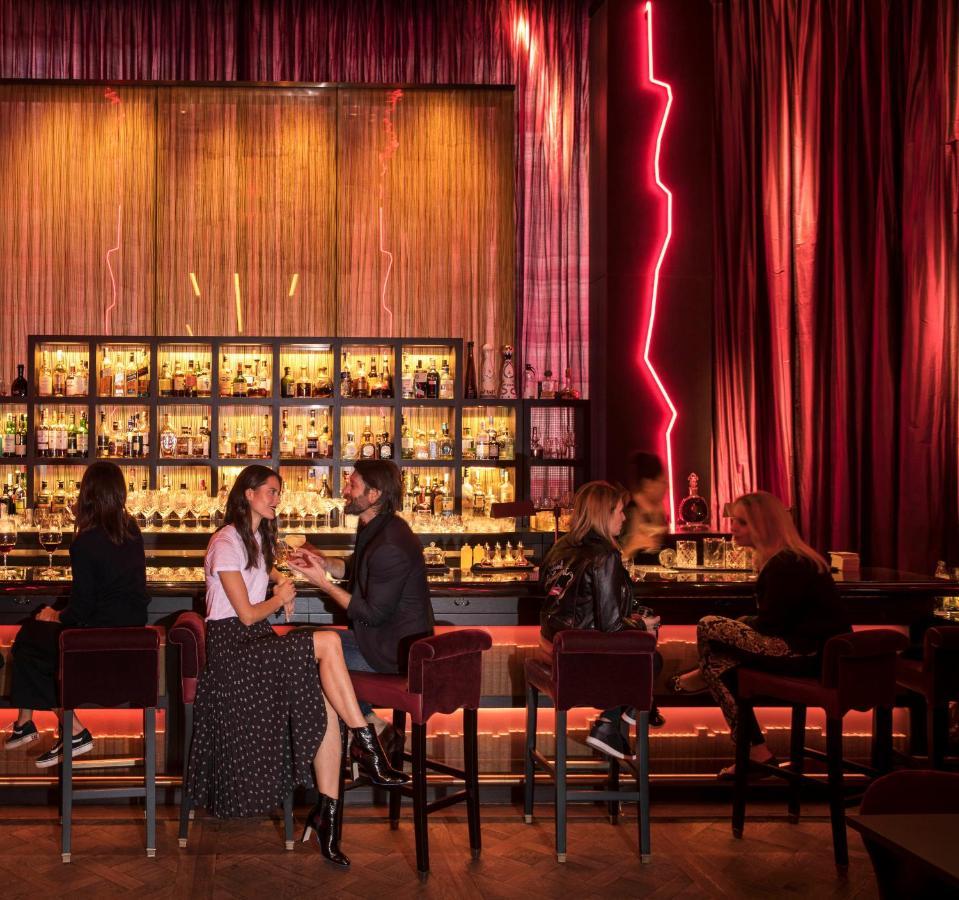 Hotel Four Seasons Downtown 5*