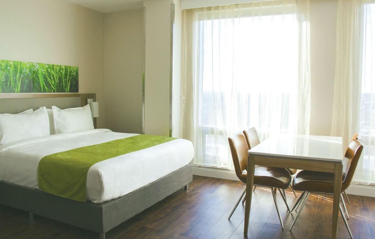 Hotel Wyndham Garden Fresh Meadows Flushing