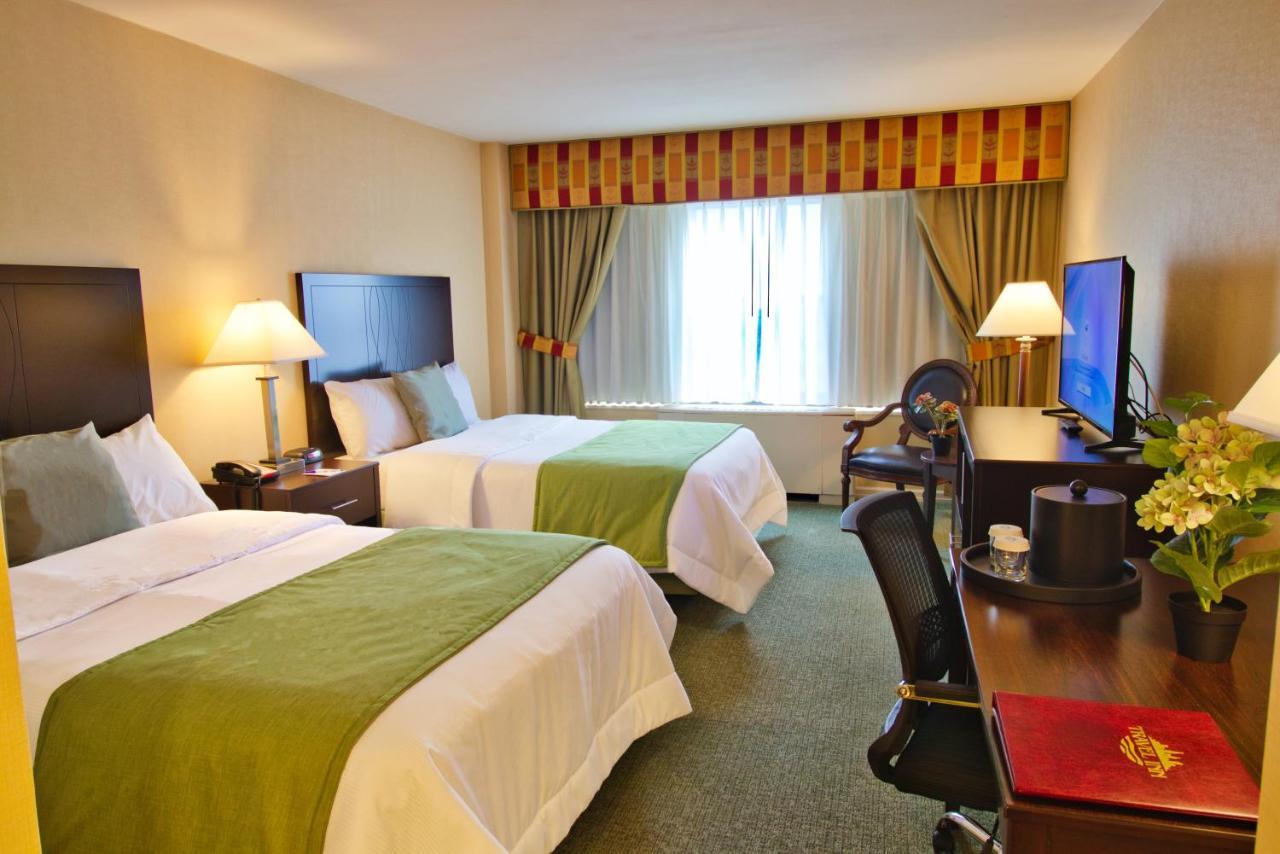 Hotel Travel - Midtown Manhattan New York