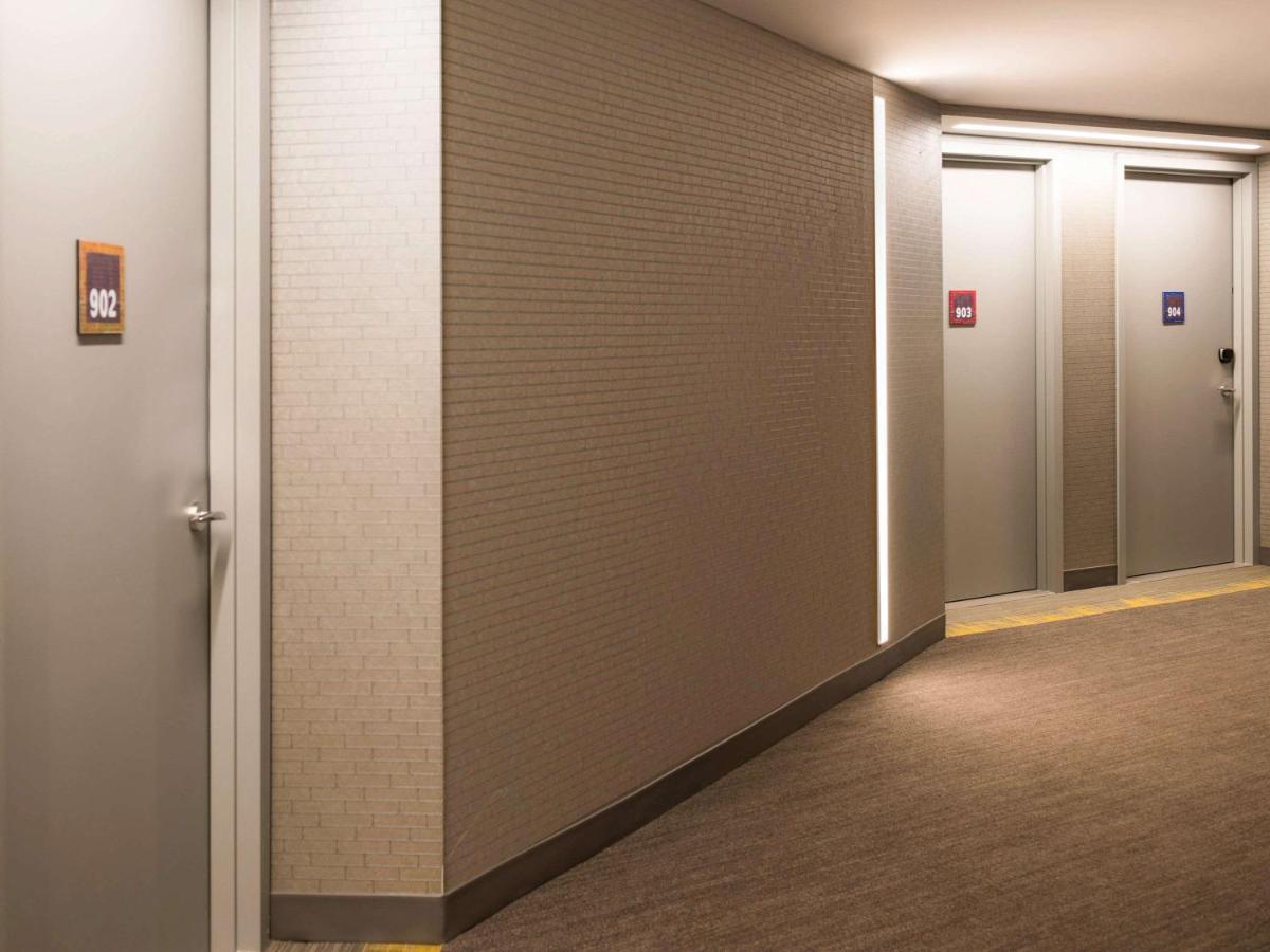 Ibis Styles Laguardia Airport Hotel 2*