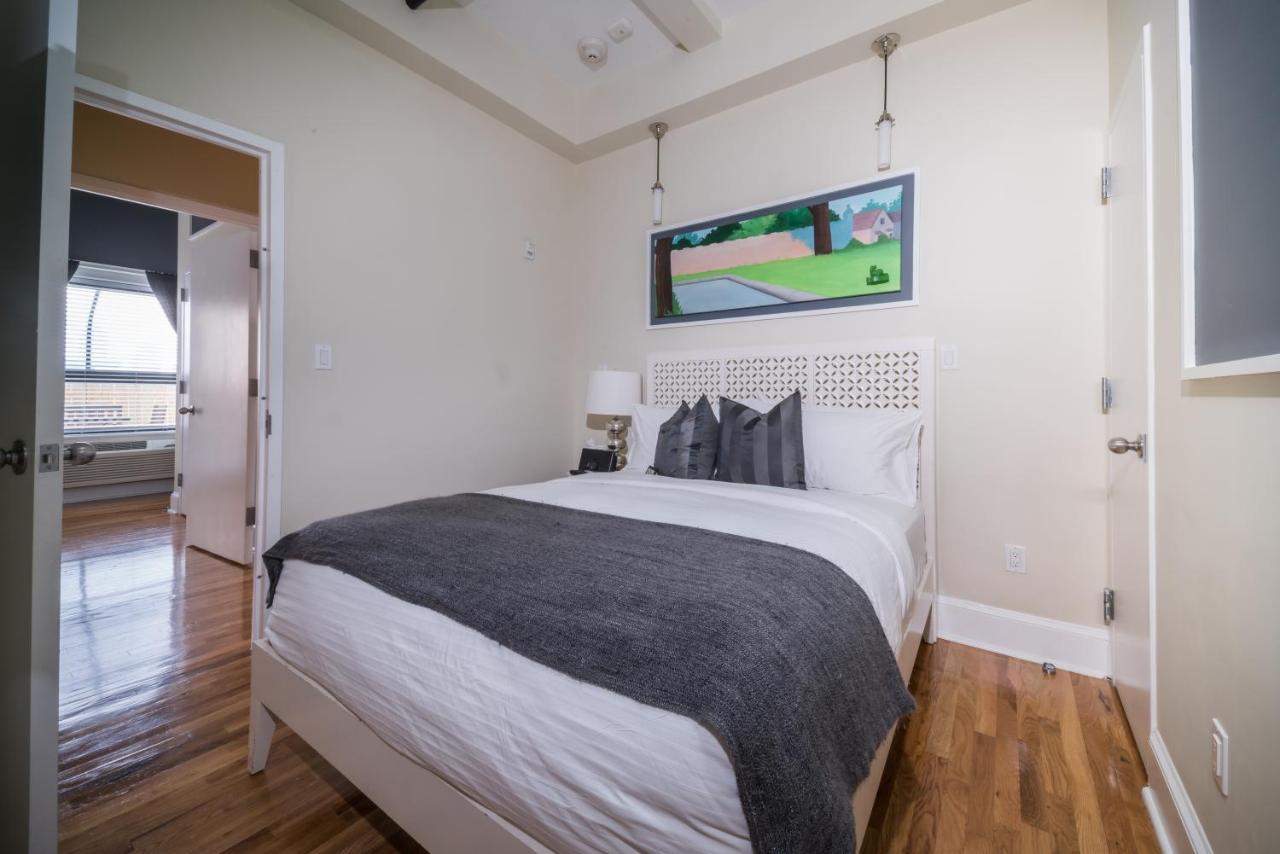 Henry Norman (adults Only) 4*