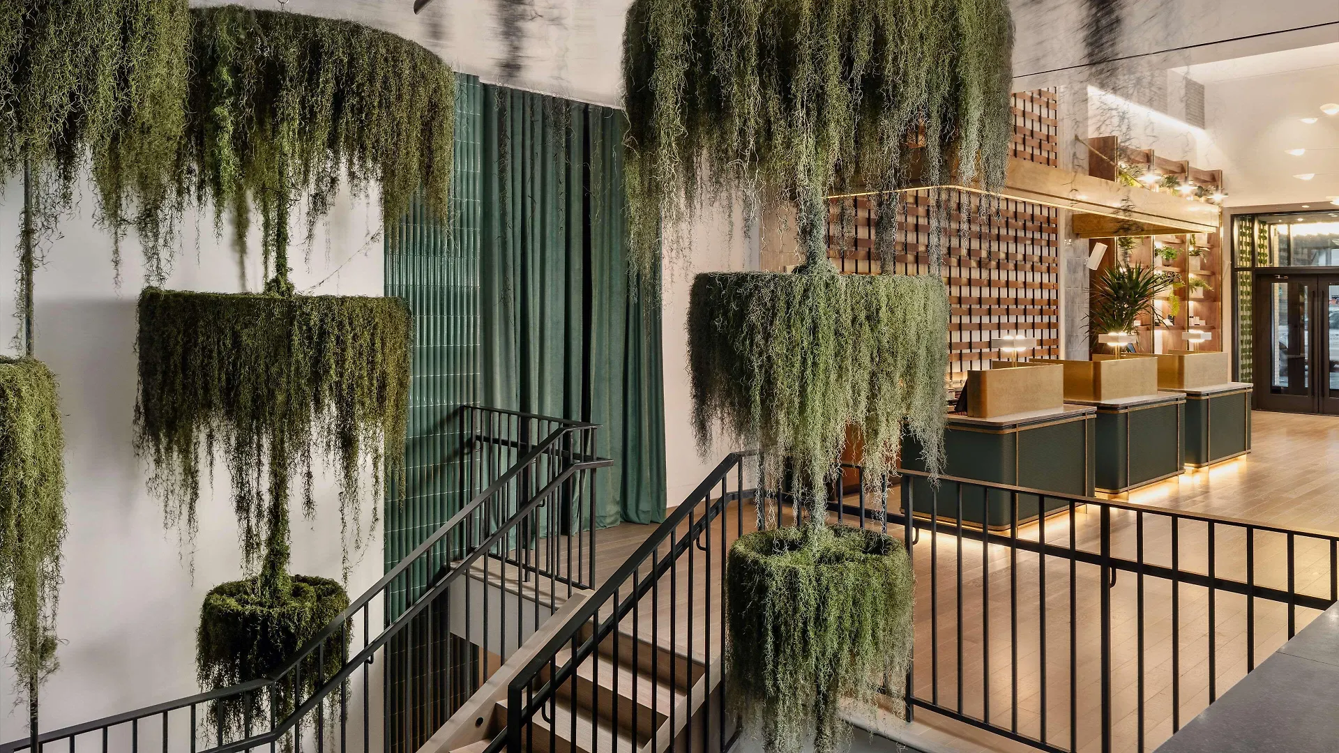 Top Hotels in Times Square New York for Every Traveler